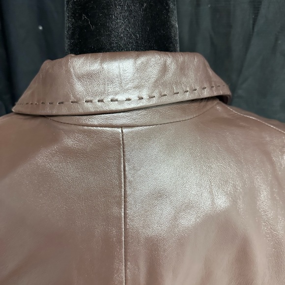 Brown leather jacket - Picture 4 of 5